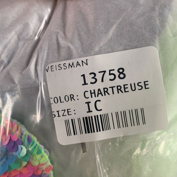 LIP GLOSS - Picture 4 of 4